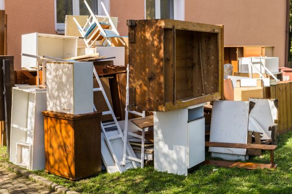 Junk Haul Away Service in Lebanon