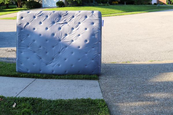 Mattress Removal Service in Lebanon