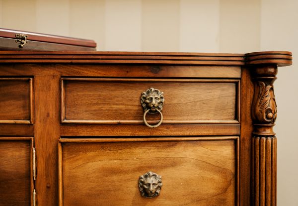 Dresser Disposal in Lebanon